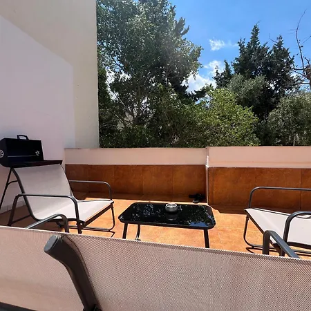 Appartamento Chic & Cheerful - 2 Bedroom In St Julians *