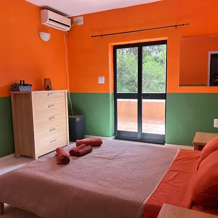 Διαμέρισμα Chic & Cheerful - 2 Bedroom In St Julians *