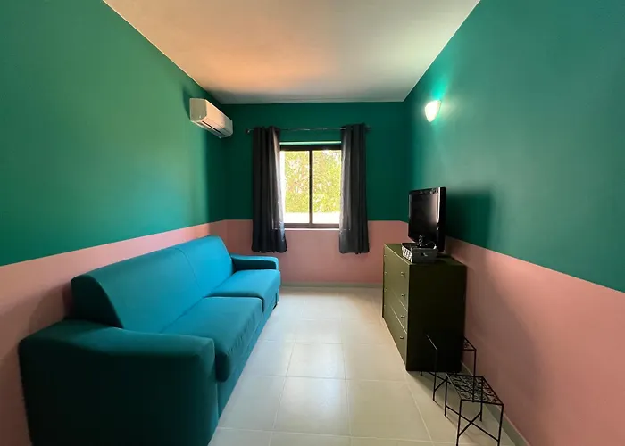 Appartamento Chic & Cheerful - 2 Bedroom In St Julians San Giuliano