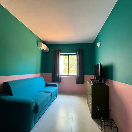 Appartement Chic & Cheerful - 2 Bedroom In St Julians *